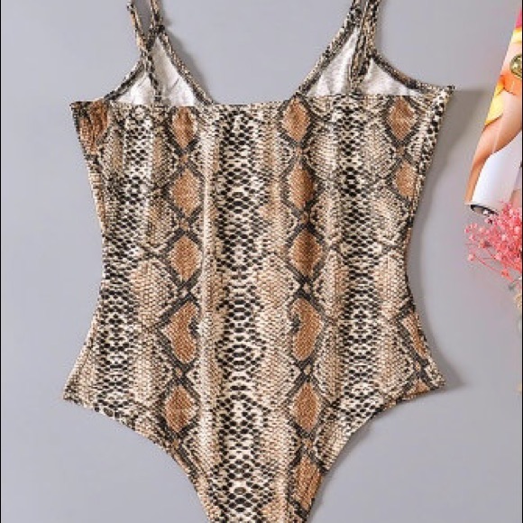 Snake print bodysuit - Picture 7 of 13